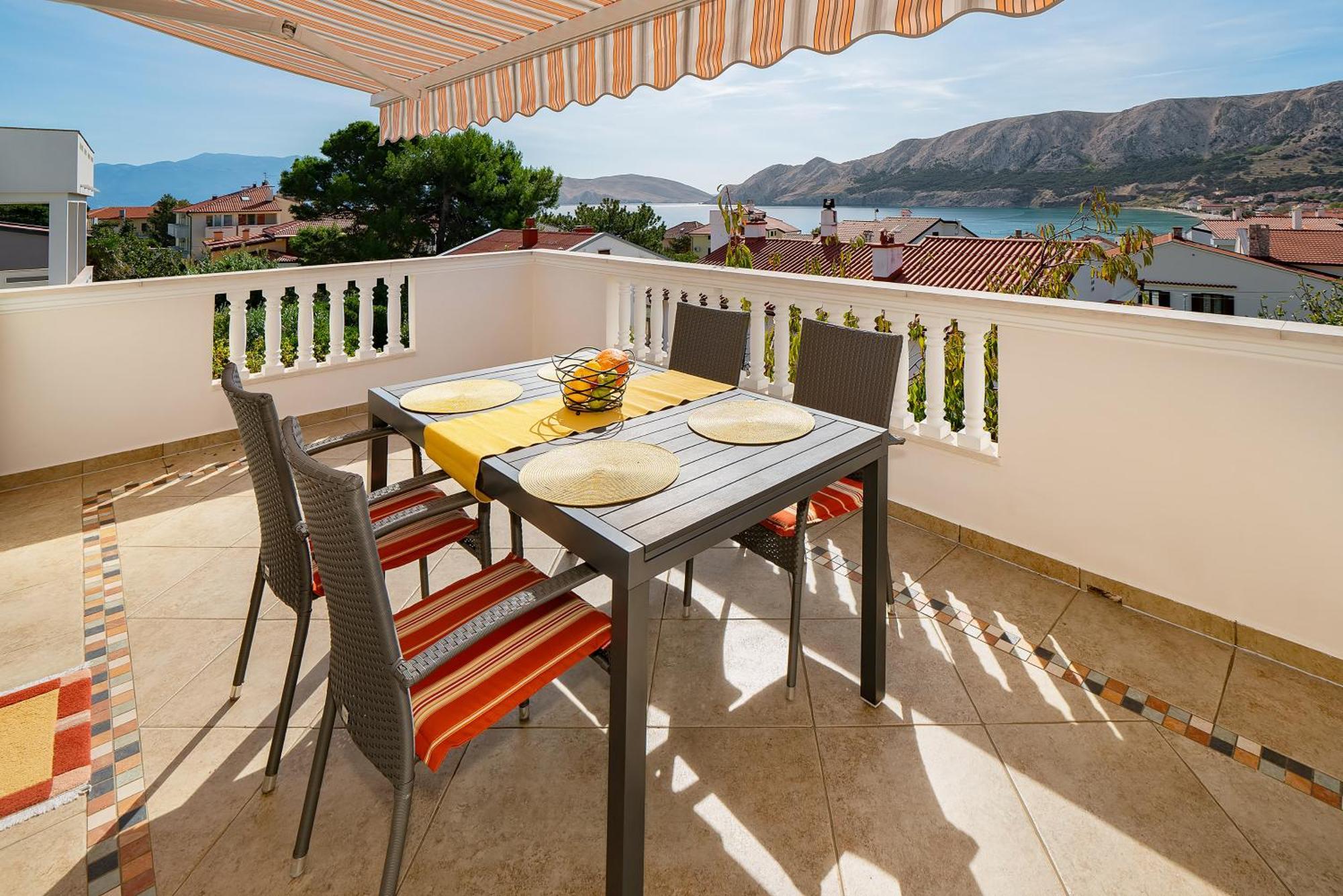 Apartments With Terrace Baška Chambre photo